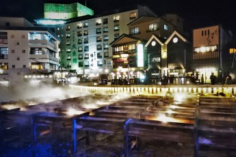 群馬県の富岡製糸場に行きました。あいにくの雨でしたが…